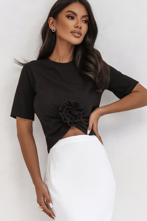 Czarny t-shirt ELVIE z marszczeniem i różą