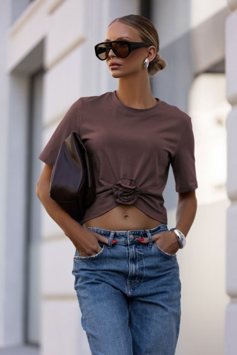 koszulka czekoladowa marszczona z różą